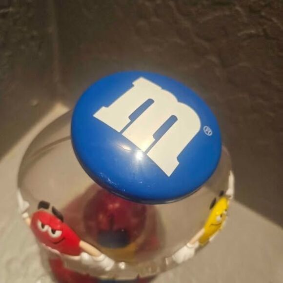 M and M World Plastic Candy Dispenser 9" - Picture 4 of 7